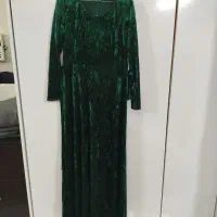 پیراهن مخمل مجلسی فقط ۲ساعت پوشیده شده