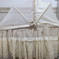 گهواره و تشک بازی