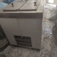 یخچال بستنی