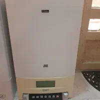 پکیج دیواری گلدیران ۲۶هزار فندار در حد نو
