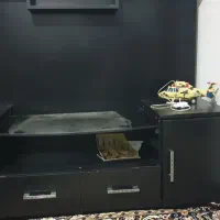 میز مخصوص ال ای دی...