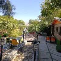 به یک نفرکارگرساده خانم یا اقا فرقی نمیکند