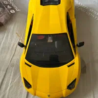ماشین کنترلی بزرگ  نو با جعبه