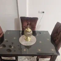 میز ناهارخوری ۴نفره در حد نو