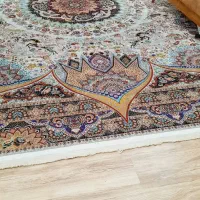 یه تخته فرش ۶متری ۱۲۰۰شانه و تراکم ۳۶۰۰