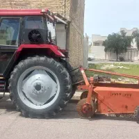 تراکتور وسیب کن