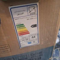 ال ای دی ۳۲ اینچ دنا