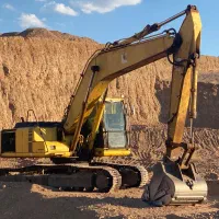 بیل مکانیکی ۲۰۰ خط ۶ بی رنگ