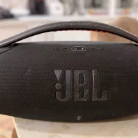 jbl boombox ۳