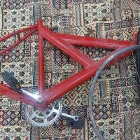 تنه دوچرخه ۲۶سالم بدون شکستگی