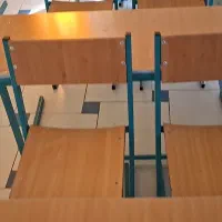 میز و نیمکت