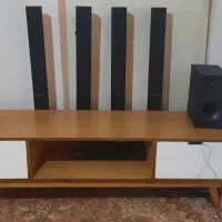 میز تلوزیون و سینما خانواده