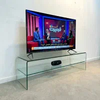 میز تلویزیون شیشه خم فرکو - ۱۶ میل -مینیمال و لوکس