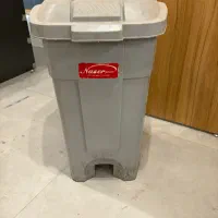 سطل زباله بزرگ