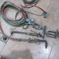 ۲ عدد سرپیک هوا برش ۲ عدد مانومتر و شلنگ مخصوص