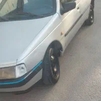پژو 405 نقره ای