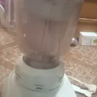 آبمیوه گیر برقی درحد نو
