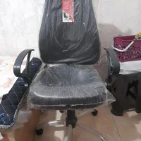 صندلی چرخ دار در حد نو