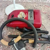 یک عدد جارو برقی بایک عدد پنکه سالم