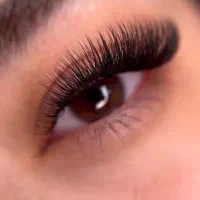 اکستنشن مژه/ کاشت مژه/ لیفت و لمینت مژه و ابرو