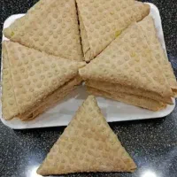 دونات توپولی و سمبوسه