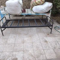 تخت فنری آهنی تاشو