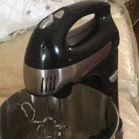 همزن برقی در حد حرفه ای
