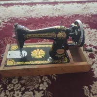 چرخ خیاطی قدیمی