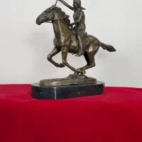 مجسمه برنز سرخپوست سوارکار برنزی‌