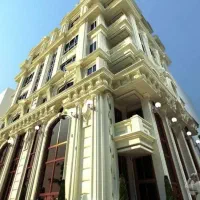 ۱۶۵متر ۳خواب کلیدنخورده  ۲پارکینگ مشاعات هتلینگ