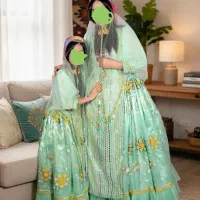 لباس محلی بسیار زیبا