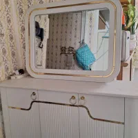 آینه و کنسول