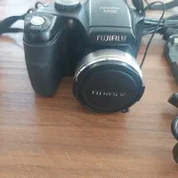 دوربین عکاسی وفیلمبرداری دیجیتالی FUJIFILM