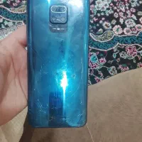 گوش نوت 9