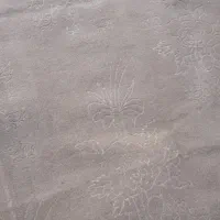دو تکه موکت تمیز