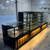 ویترین مکعبی قنادی