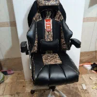 صندلی گیمینگ مدیریت کارمندی انتظار