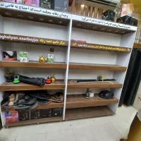 قفسه چوبی همراه روشنایی