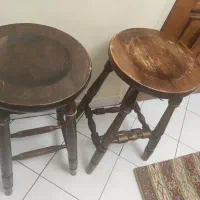 صندلی چوبی چهارپایه
