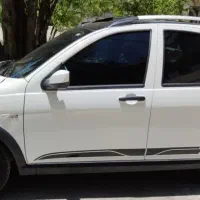 خودروی کوییک r سفید مشکی ۱۴۰۲