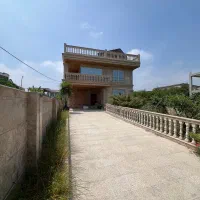 آنچه خوبان همه دارند ...