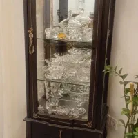 بوفه (۶۳و۱۷۷) وساعت