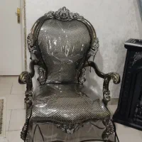 طراحی و تولید  مبلمان  سلطنتی کلاسیک راحتی  چستر