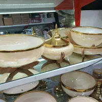 سرویس پذیرایی کاراملی زیر چوبی