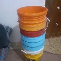 سطل بزرگ تمیز شسته