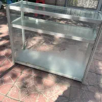 ویترین مغازه