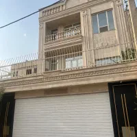 واحد ۶۰ متری با حیاط ۱۶۰ متر