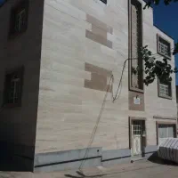منزل ویلایی ۲ طبقه شهرک‌ قصر قمشه نقد یا معاوضه