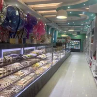 استخدام فروشنده خانم برای قنادی