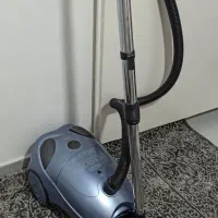 جاروبرقی دلونگی ۱۷۰۰ وات